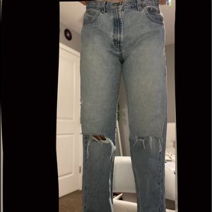 Wide Legged Jeans